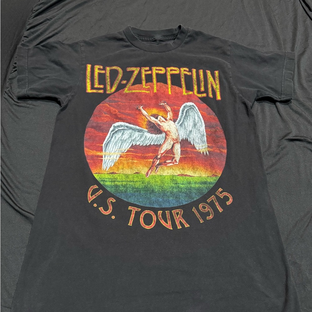 Led Zeppelin Black Tour Men’s T-Shirt size small